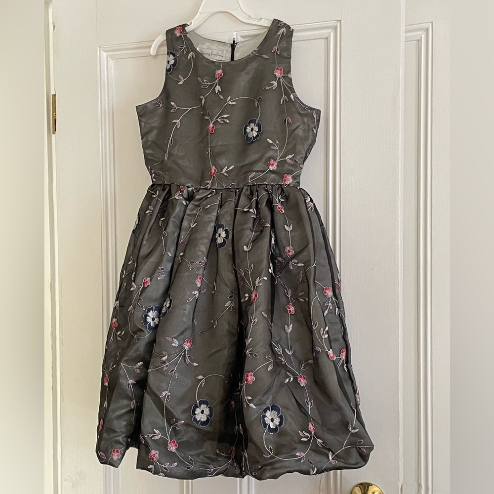 New Chasing Fireflies Embroidered formal dress - size 12, silver